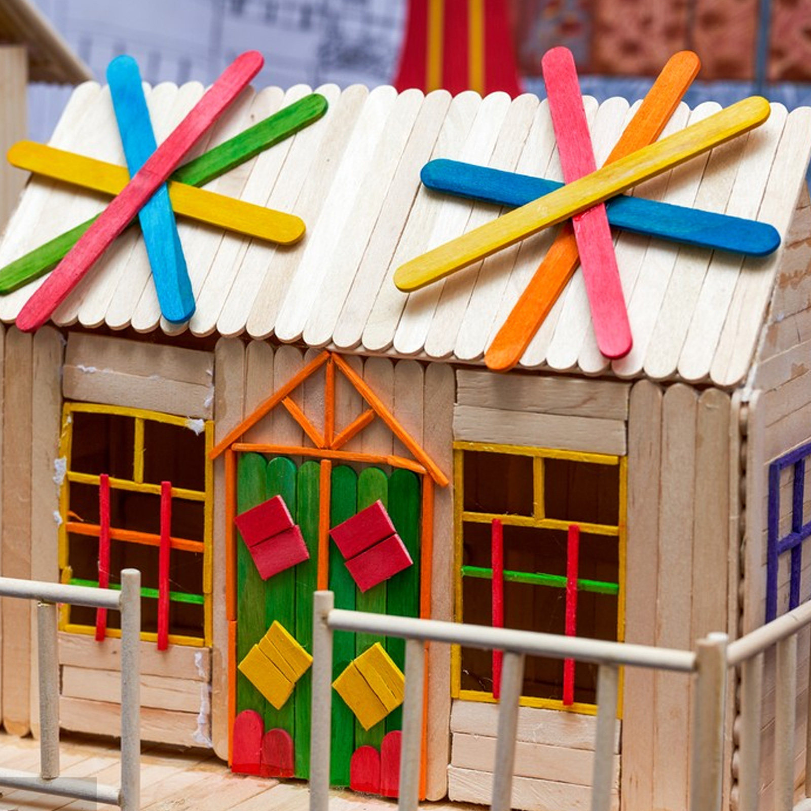 Art Craft Jumbo - 200 Stück Bunte Holz-Eisstiele, Jumbo-Bastelstäbchen, Vielseitige